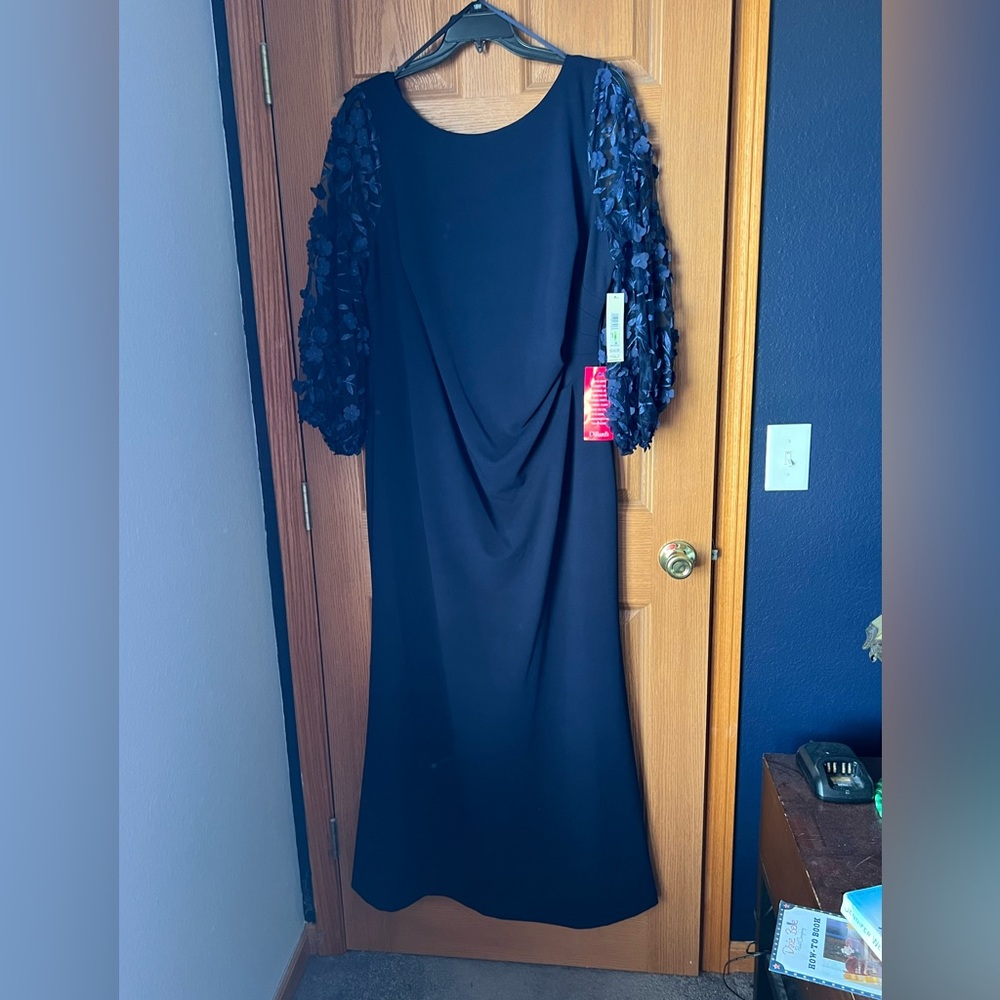 Mother of the bride/groom dress